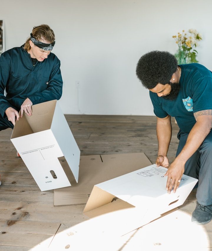 5 Reasons Why You Should Hire Packers and Movers For Home Moving